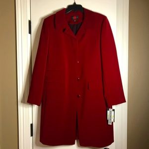 Gallery Petite Cranberry Coat with removable liner.